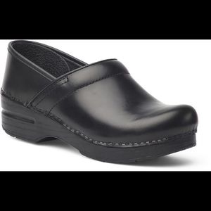 Dansko Black Leather Professional Nursing Clog